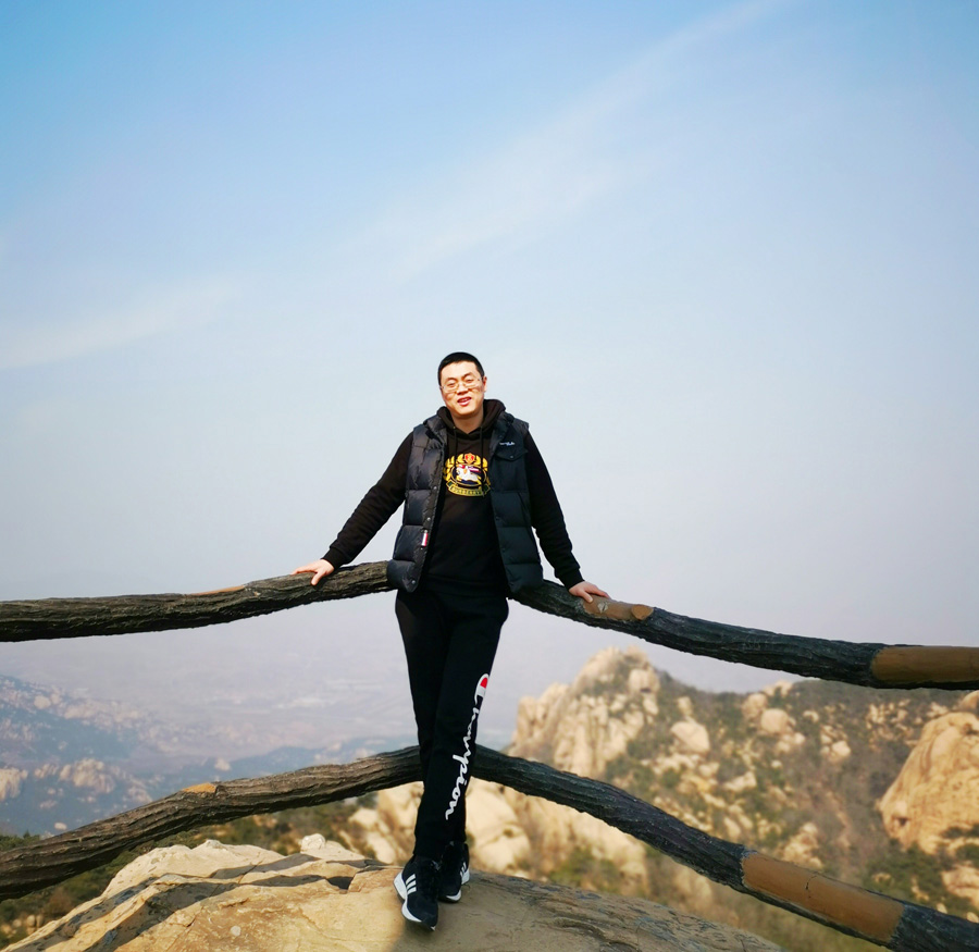 2022年度2003网站太阳集团医药金牛斗争者——董真奇