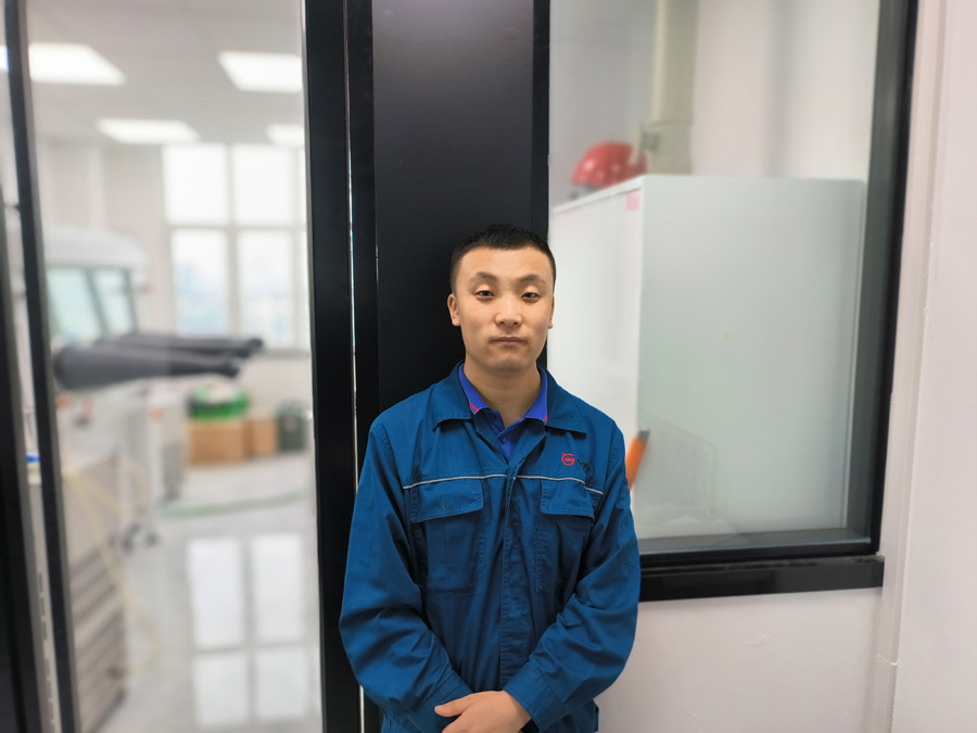 2022年度2003网站太阳集团医药优异科技斗争者——安郁勃