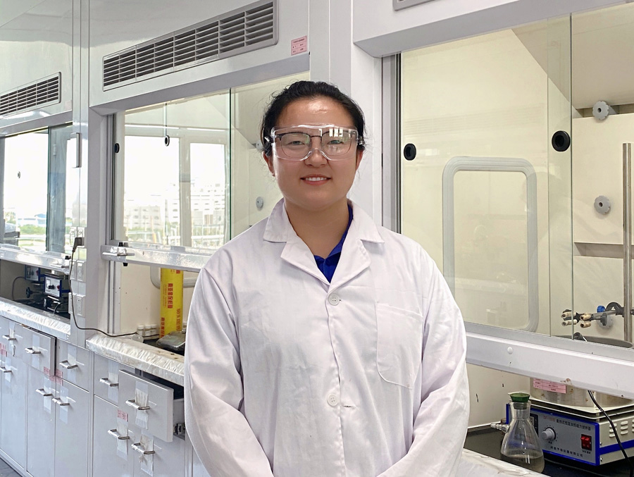 2022年度2003网站太阳集团医药优异科技斗争者——凡荣荣