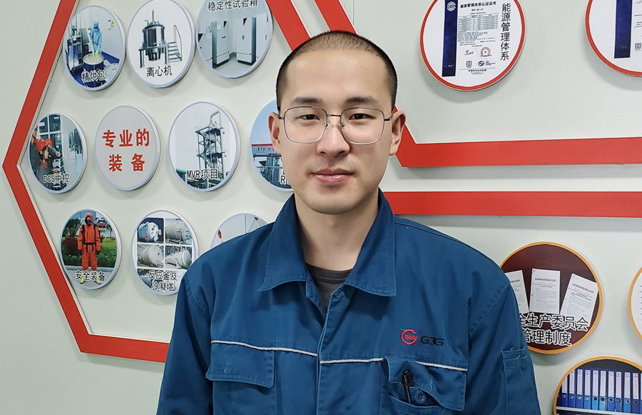 2022年度2003网站太阳集团医药优异科技斗争者——肖  兵